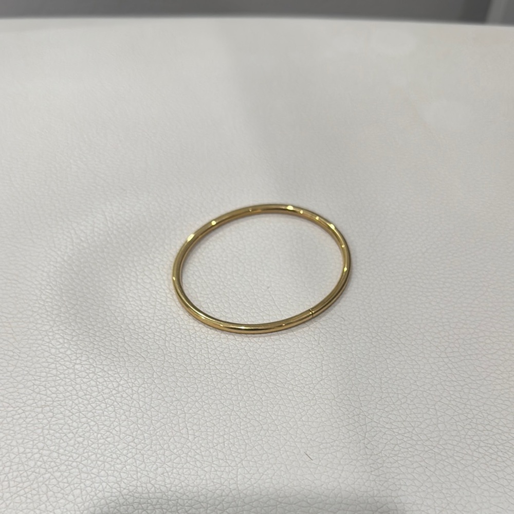 Gold Delicate Bracelet Accessory